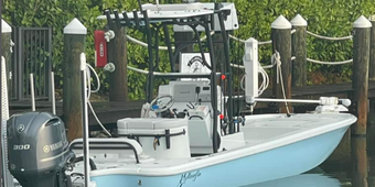 Islamorada Captain Service Yellowfin Boat