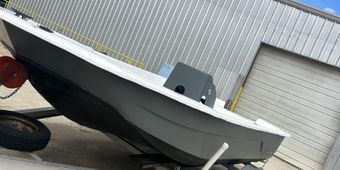 Grizzly Creek Charters Sundance Boat
