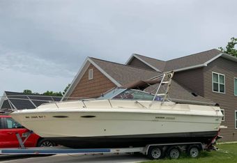 Reel To Real Fishing Charters Sea Ray Amberjack Express Cruiser. boat