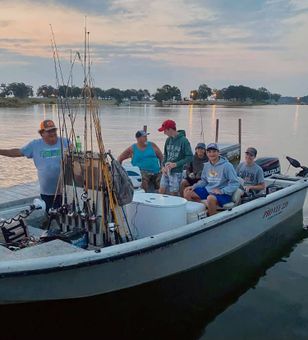 Circle B Fishing Guide Pro Vee 220 Boat