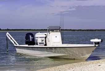 Fish The Salt Guide Service Pathfinder Boat