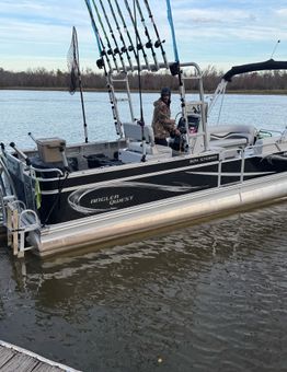 Goober Time Guide Service Angler Qwest boat
