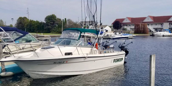 Fishcop Charters Carolina Classic Boat