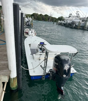 Top Water Charters Hewes Redfisher Boat