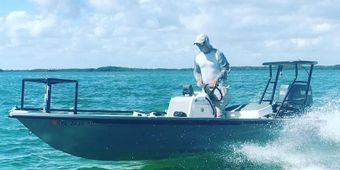 Miami Fishing Company Maverick (Flats boat) Boat