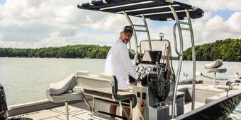 Beck N Call Fishing Xpress Center Console Boat