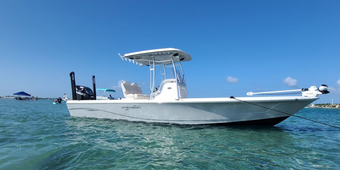 Reel Southern Fishing Charters Bluewave Boat