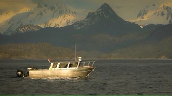 Alaskan Adventure Guides and Outfitters Pro Apollo Boat