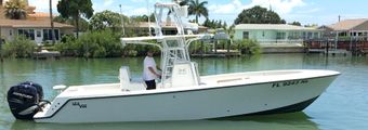 El Capitano's Offshore SeaVee boat