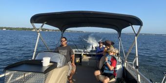 Blacks Guide Service Regency (Pontoon) Boat