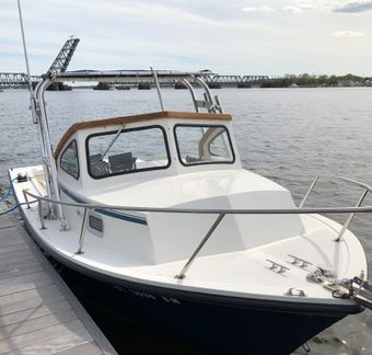 Bell 8 Charters Steiger Craft boat