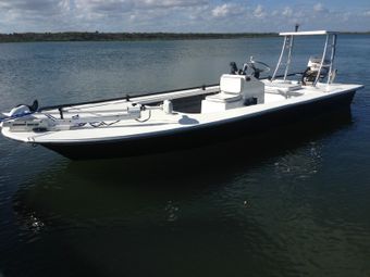 New Smyrna Fishing Guide Mitzi boat