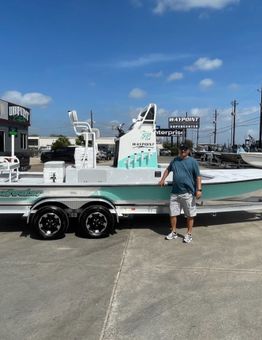 Doug Allen Fishing Guide Service Shoalwater boat