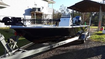 Ron Ron Fishing Charters Blazer bay 2420 Boat
