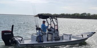 Salty Peters Guide Service Mowdy Boat