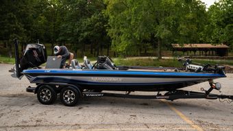 MJF Guide Service Phoenix Boat