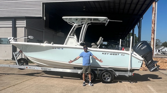 McBride Outside Guide Service  Key West 239 FS Boat