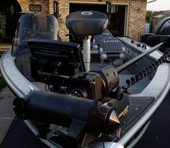 Niagara Fishing Fin-Addicts Lund Boat