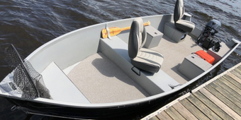 Wildewood on Lake Savant Alumacraft Boat