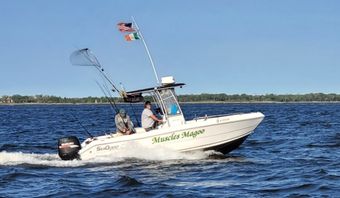 Muscles Magoo / Hey Pal Fishing LLC Pro Sport Boat