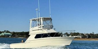 Silver Tuna Sport Fishing Hatteras Boat