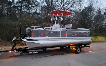 Finn Finders Guide Service Angler qwest Boat