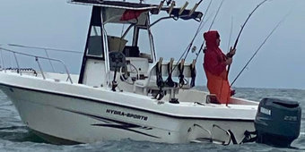 Water Wolves Hydra Sport Boat