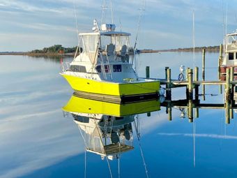 Tuna-Tic Charters Bertram Sportfisher boat
