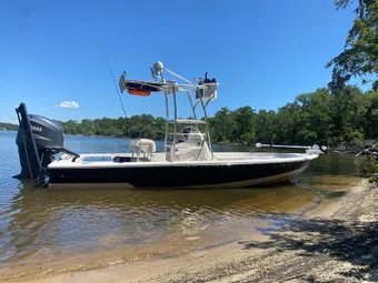 North West Florida Guide Service Pathfinder Boat