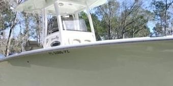 Reel Salt Charters Sea Hunt (Center console) Boat