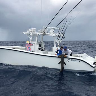 Off The Rock Charters Yellowfin (Center console) Boat