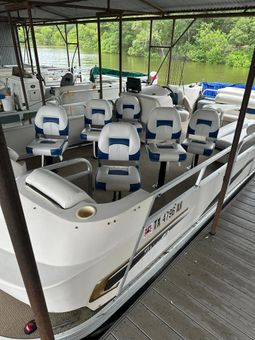 Hook “N” Reel Fishing Guide Princecraft Boat