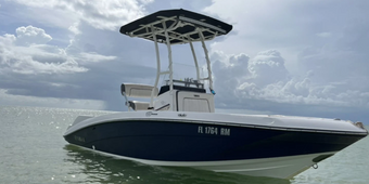 Reel Fishing SWFL Charters Yamaha FSH 190 Boat