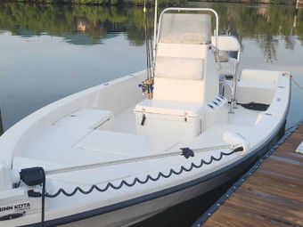 Mike Merritt's Native Guide Service Pathfinder Boat