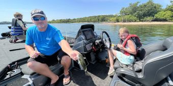 Hooked On Branson Fishing Guide Service Nitro (Bass boat) Boat