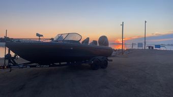 Legendary Outdoors Nitro ZV21 Boat
