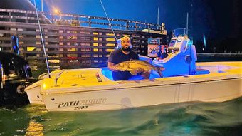 Shadow Line Fishing Pathfinder Boat