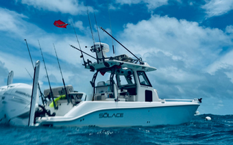 Charters N Paradise Solace Boat