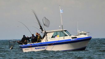 Add'em Up Sportfishing Charters Cherokee Boat