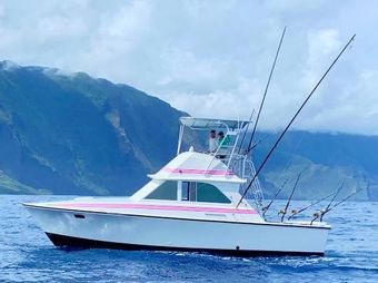 Pearl Fishing Oahu Bertram flybridge boat boat