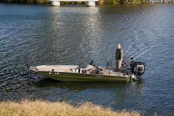 Tennessee River Valley Fishing Guide Service Excel Boat