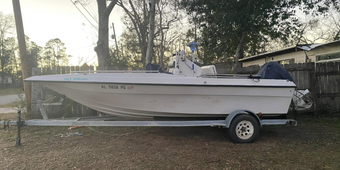 Southern Strike LLC 1990 Triumph Center Console Boat