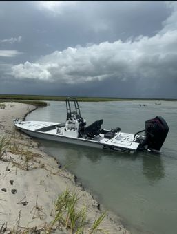 Unreel Charters NC SCB Boat