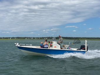 Carolina Flats Fishing Pathfinder (Bay boat) boat