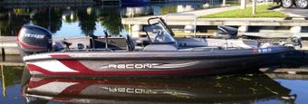 Allen's Guide Service Recon boat