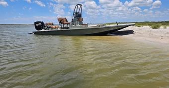 Chasin' Limits Guide Service  JH Outlaw Boat