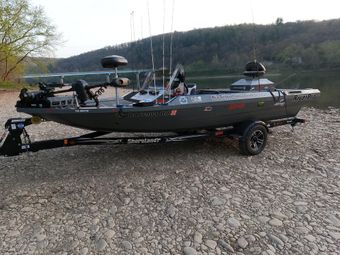 Als Susquehanna Guide Service RiverPro boat