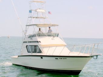 Top Gun Charters Hatteras boat