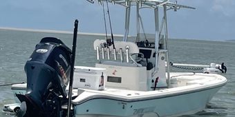 Flight Risk Charters Pathfinder (Bay boat) Boat