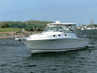 Michigan Charters  Wellcraft Boat